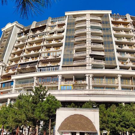 Apartment In Arcadia Palace With Sea View! Odesa Exterior foto